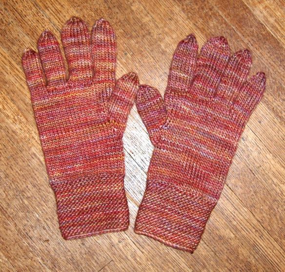 Garter cuff gloves by Deborah Newton knit in Madeline Tosh Merino by Deborah Cooke