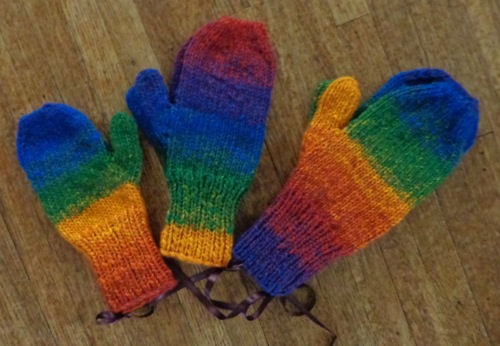 mittens knitted in Bernat Mosaic by Deborah Cooke