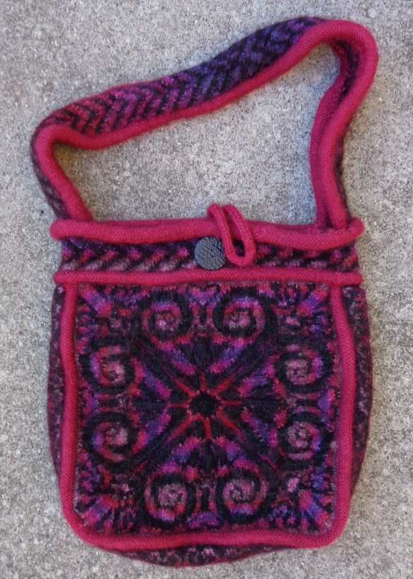 Sipalu Bag by Kerin Dimeler-Laurence knit in Patons SWS by Deborah Cooke