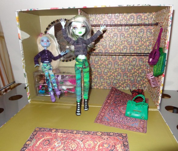 DIY wardrobe for Monster High and Ever After High dolls made by Deborah Cooke