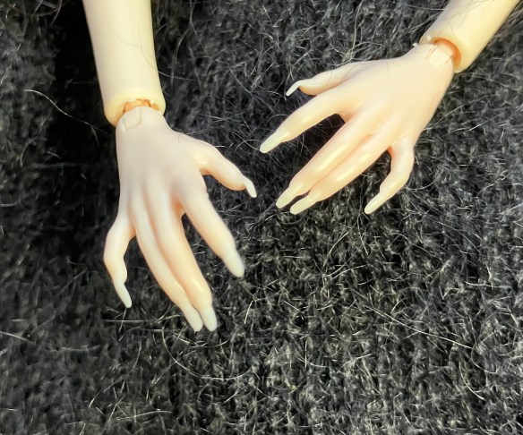 Fingernails of the new doll