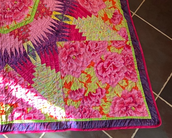 pineapple star quilt made by Deborah Cooke