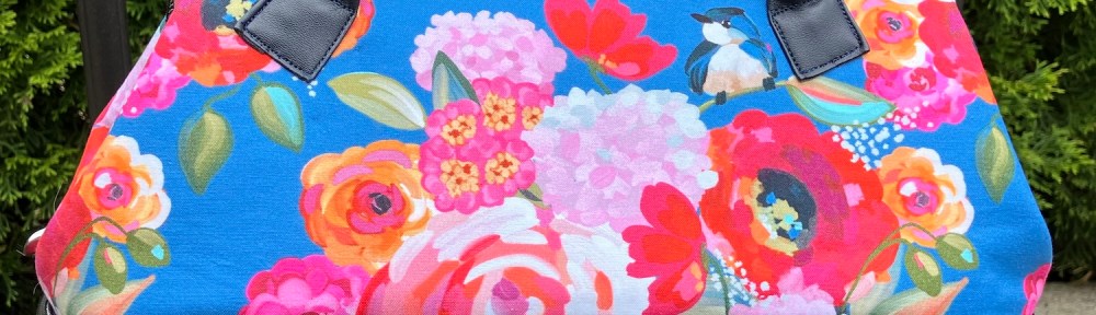 Tumbleweed Toiletry Bag, pattern by Blue Calla Designs and sewn by Deborah Cooke