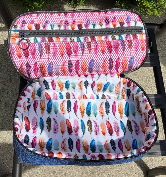 Tumbleweed Toiletry Bag, pattern by Blue Calla Designs and sewn by Deborah Cooke