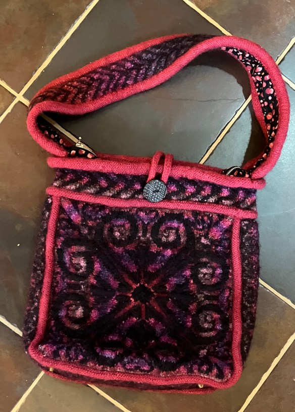 Completed Sipalu bag knit by Deborah Cooke in Patons SWS